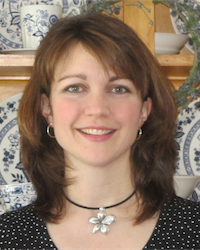 kelly-picture-small.jpg